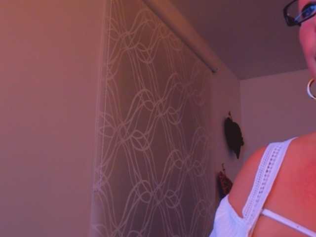Connyat99 online show from July 10, 9:42 pm