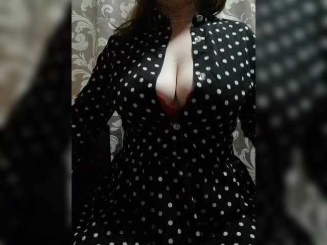 Coolgirl2020 online show from May 2, 4:55 pm