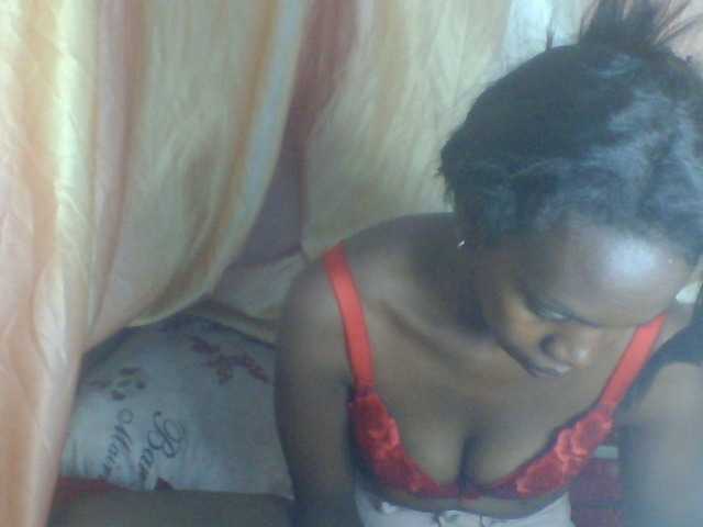 Coquinelara online show from August 13, 2:53 pm