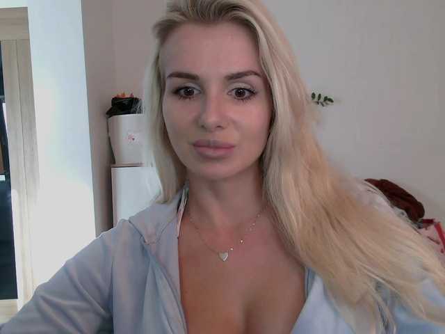 CorneliaSweet online show from September 7, 3:18 pm