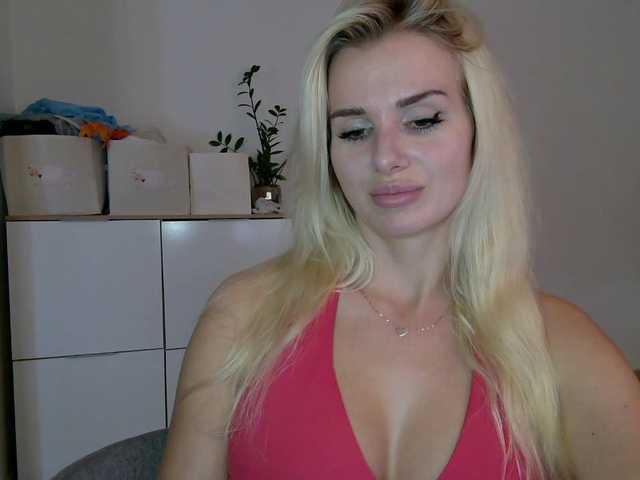 CorneliaSweet online show from September 9, 2:58 pm