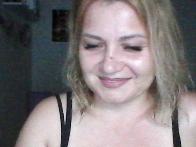 CosandraMix online show from August 1, 8:37 pm