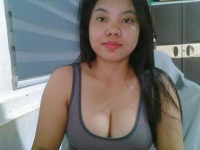 Courtney01 online show from July 28, 6:19 am