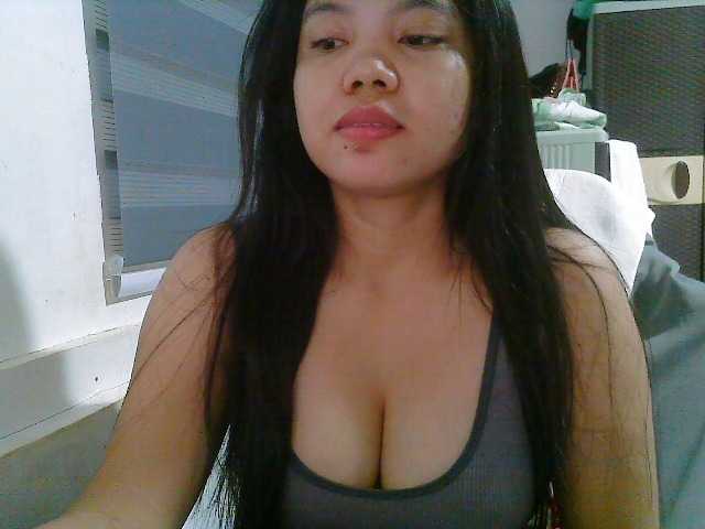 Courtney01 online show from July 28, 11:00 pm