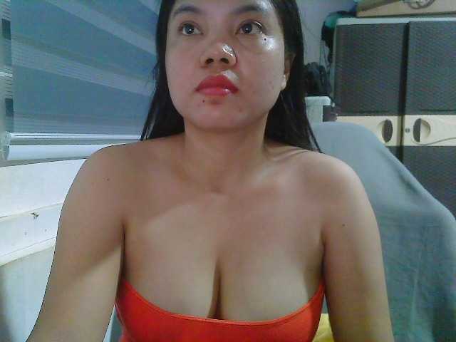 Courtney01 online show from August 3, 12:39 am