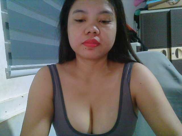 Courtney01 online show from August 3, 11:12 pm