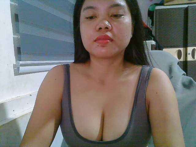 Courtney01 online show from August 4, 1:24 am