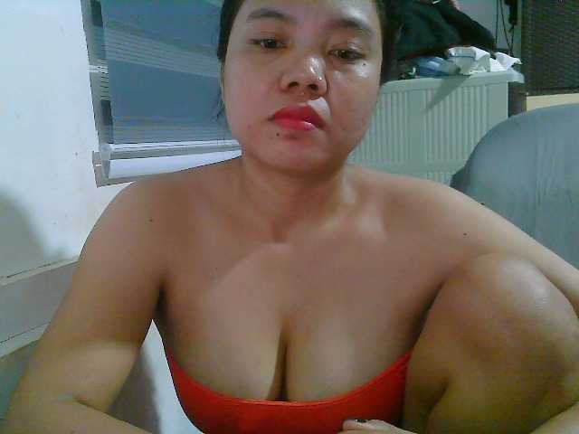 Courtney01 online show from August 5, 7:39 am