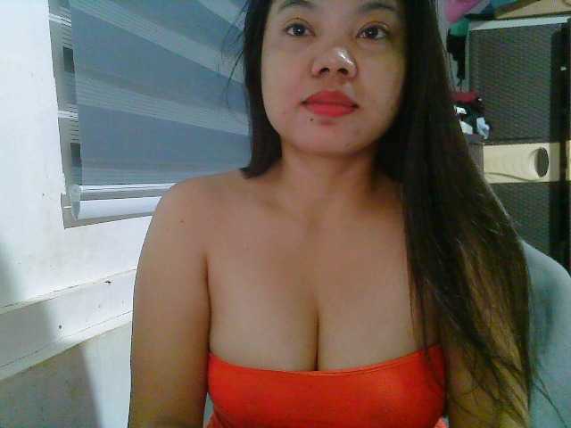 Courtney01 online show from August 5, 10:41 pm