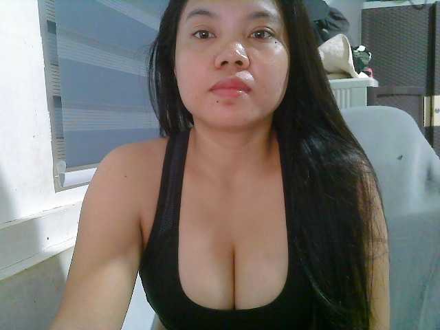 Courtney01 online show from August 10, 7:32 am