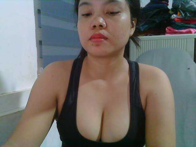 Courtney01 online show from August 12, 2:47 am