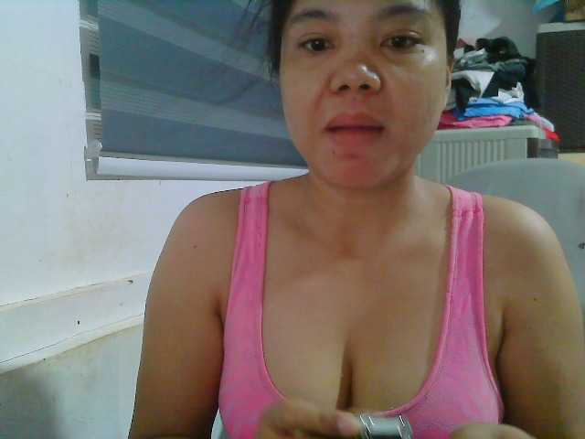 Courtney01 online show from August 17, 11:21 pm