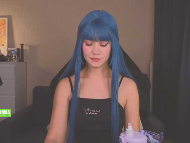 CreamMeow online show from August 11, 3:30 am