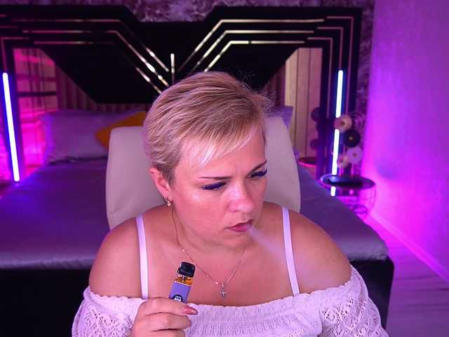 CrystalVibe online show from September 3, 8:56 pm