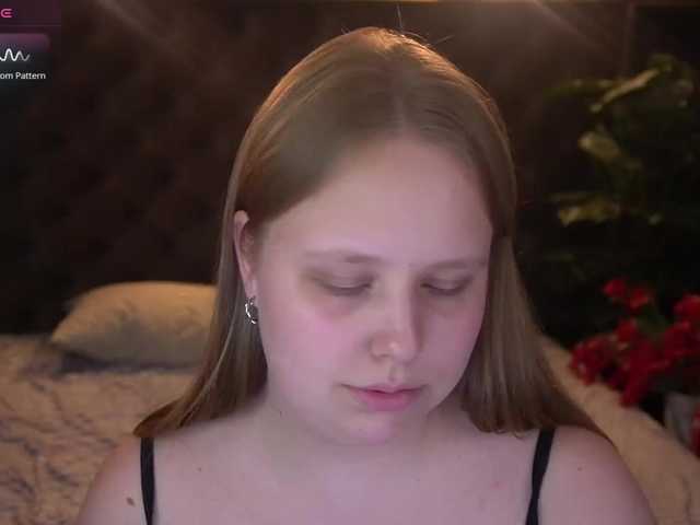CrystallPaws online show from June 30, 9:32 am