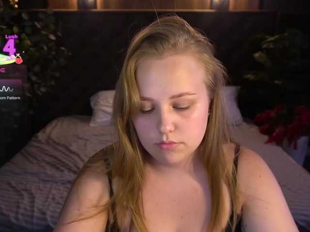 CrystallPaws online show from August 13, 10:29 am