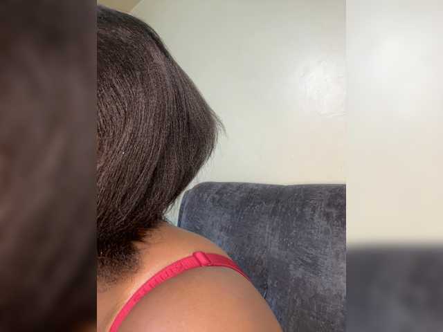 Curvy-maxy9 online show from August 14, 9:18 pm