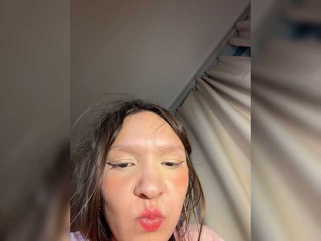 CuteLolly online show from August 11, 10:12 pm