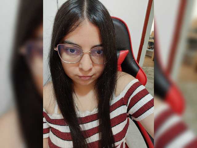 Cute-angel1 online show from July 15, 1:12 pm