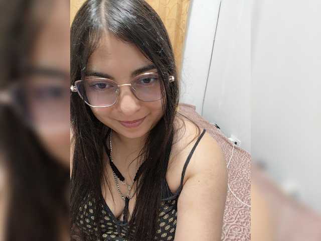 Cute-angel1 online show from July 19, 2:46 am