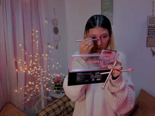 CuteWee420 online show from July 29, 8:38 pm