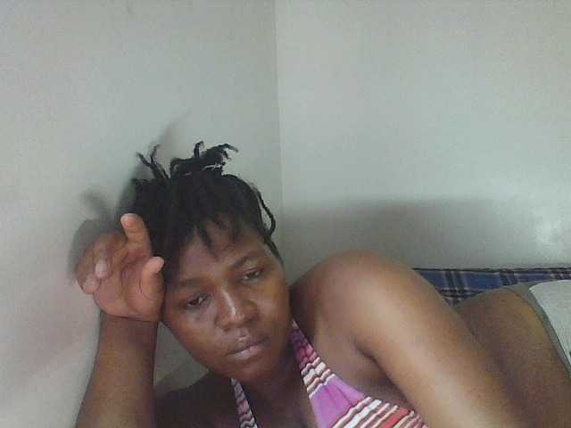 Cutecaramela online show from July 27, 11:38 am