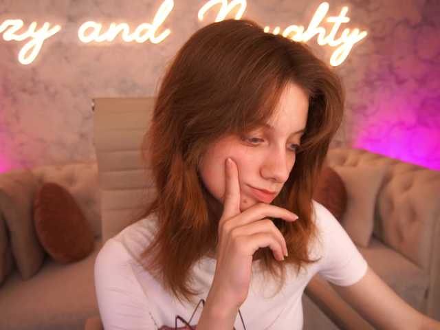 CuteeFoxy online show from August 1, 12:44 pm