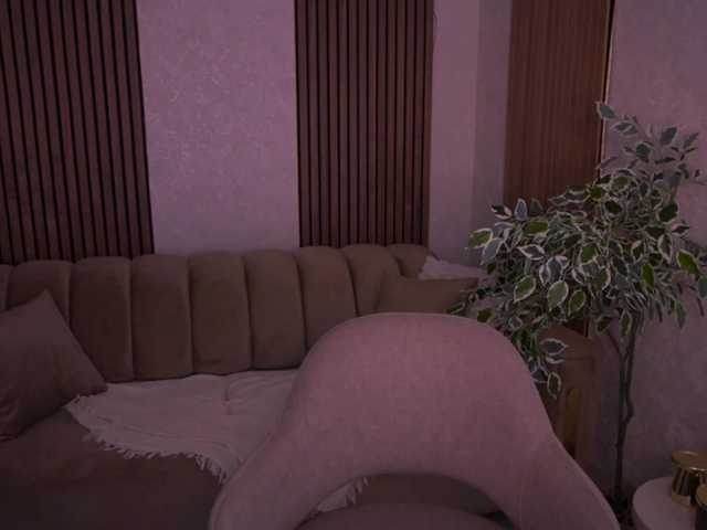 CuteeFoxy online show from August 10, 2:29 pm