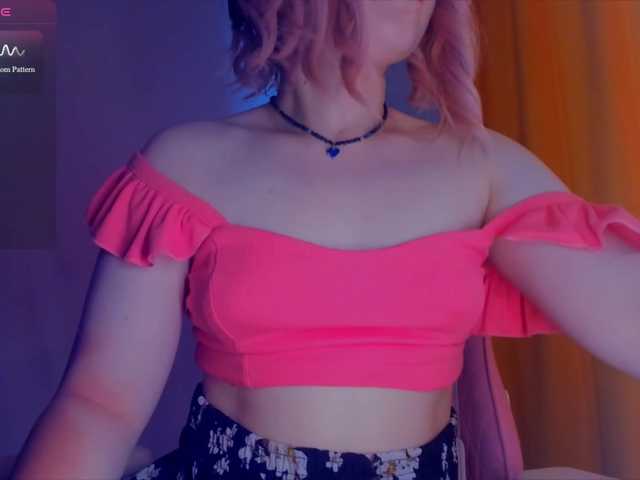 CutieSue online show from August 6, 1:10 pm