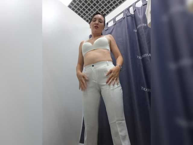 DIVORA online show from August 6, 5:23 pm