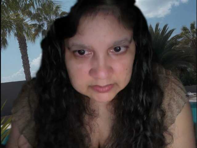 DUMBHOEMELANIE online show from August 3, 6:42 am