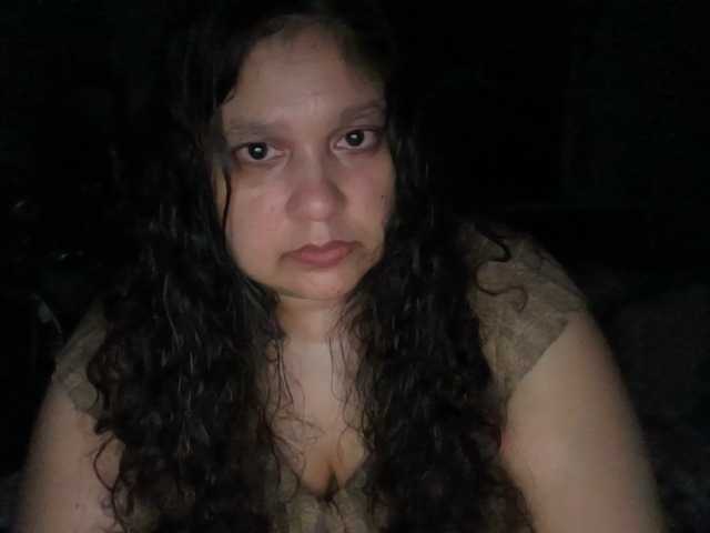 DUMBHOEMELANIE online show from August 3, 10:33 am