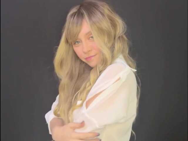 Daddysprincess731 online show from July 1, 12:34 am