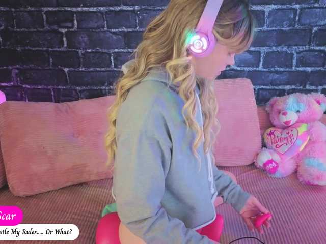 Daddysprincess731 online show from July 7, 1:09 am