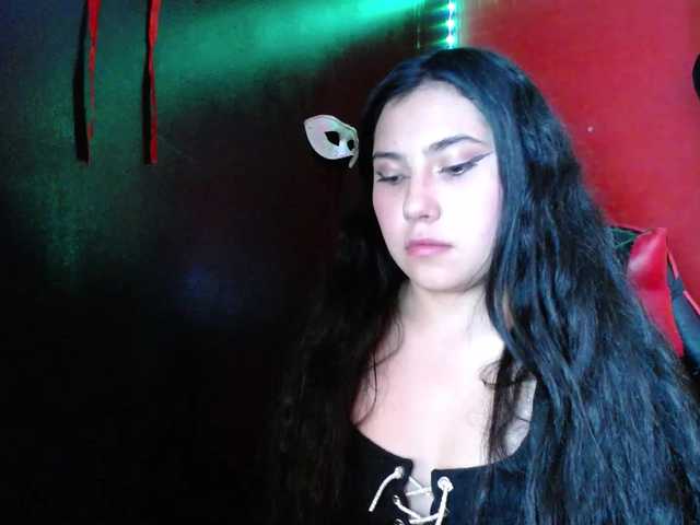 DaisyMoon8 online show from August 10, 10:44 pm
