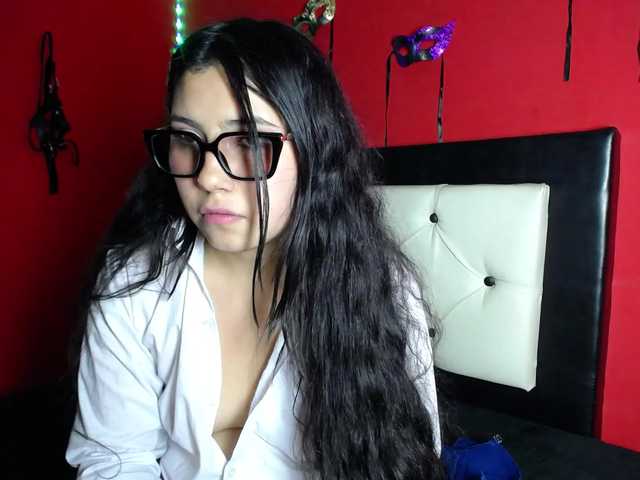 DaisyMoon8 online show from August 13, 12:35 am