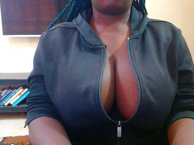 Dalia70 online show from August 12, 5:43 am