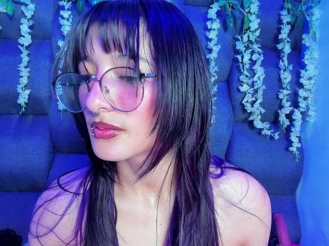DaniDream online show from July 15, 6:42 pm