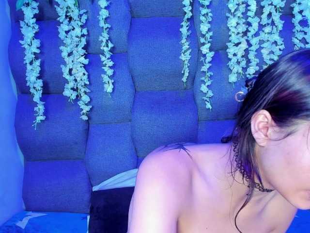 DaniDream online show from August 10, 3:35 pm