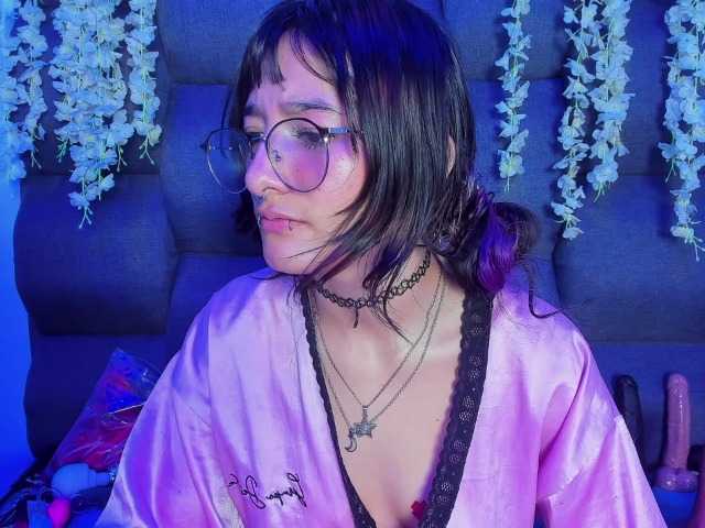 DaniDream online show from August 14, 8:34 pm