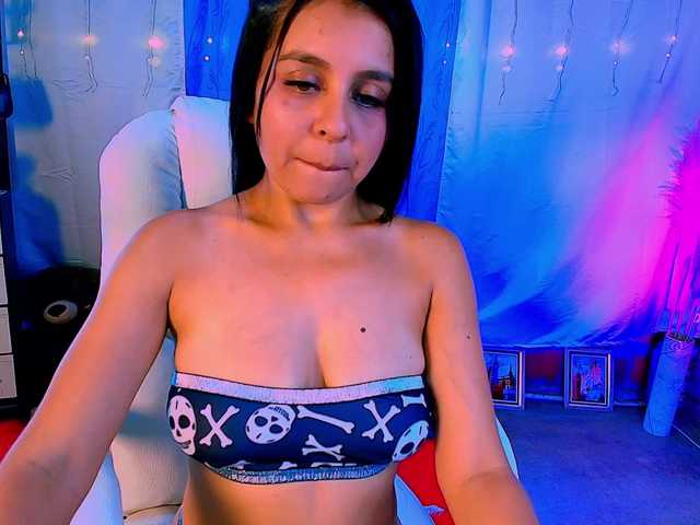 Danielasew online show from August 5, 4:10 am