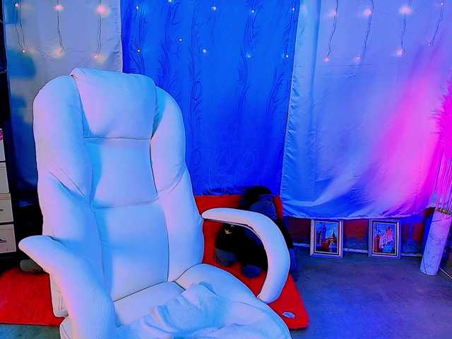 Danielasew online show from August 5, 11:03 pm