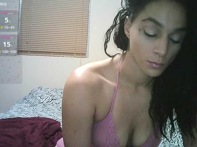 DarcieRoselli online show from May 13, 1:44 pm