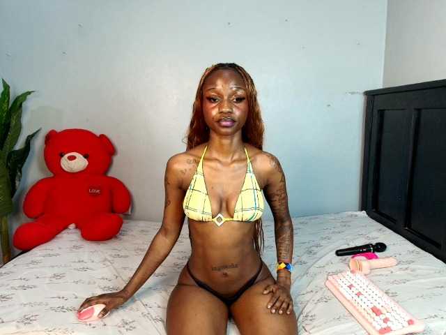 DarkCoco online show from September 9, 7:27 am
