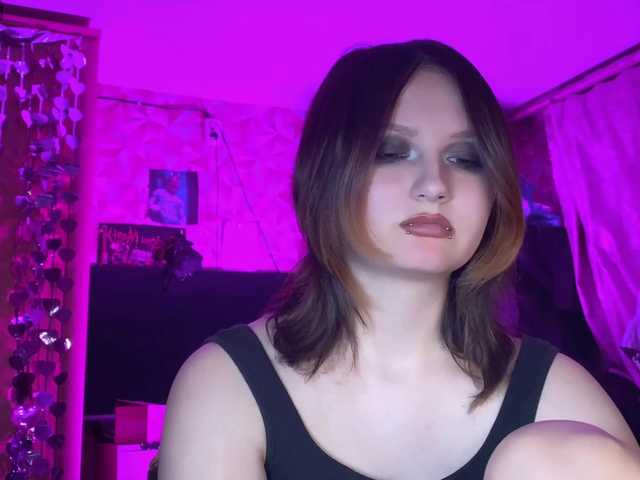 DarkGirl online show from April 26, 6:15 pm