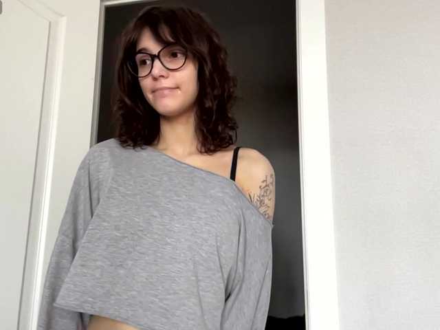 DarlenaBoothman online show from August 12, 7:54 am
