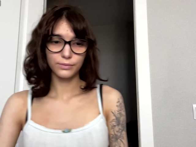 DarlenaBoothman online show from August 14, 9:24 am