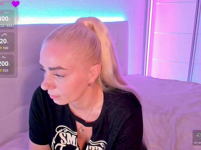  -Dasha-  online show from August 1, 11:33 pm