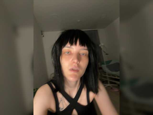DeadDollz online show from July 22, 12:02 am