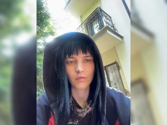 DeadDollz online show from July 23, 5:21 am